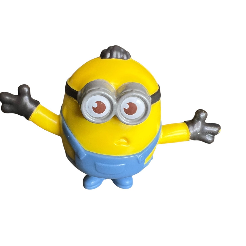 Illumination Despicable Me Minion Phil Action Figure Yellow Blue Toy Goggles